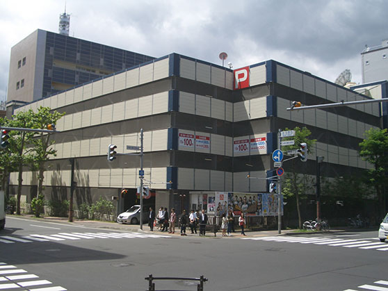 HBCパーキング外観